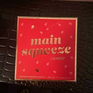 Small eyeshadow palette from color pop